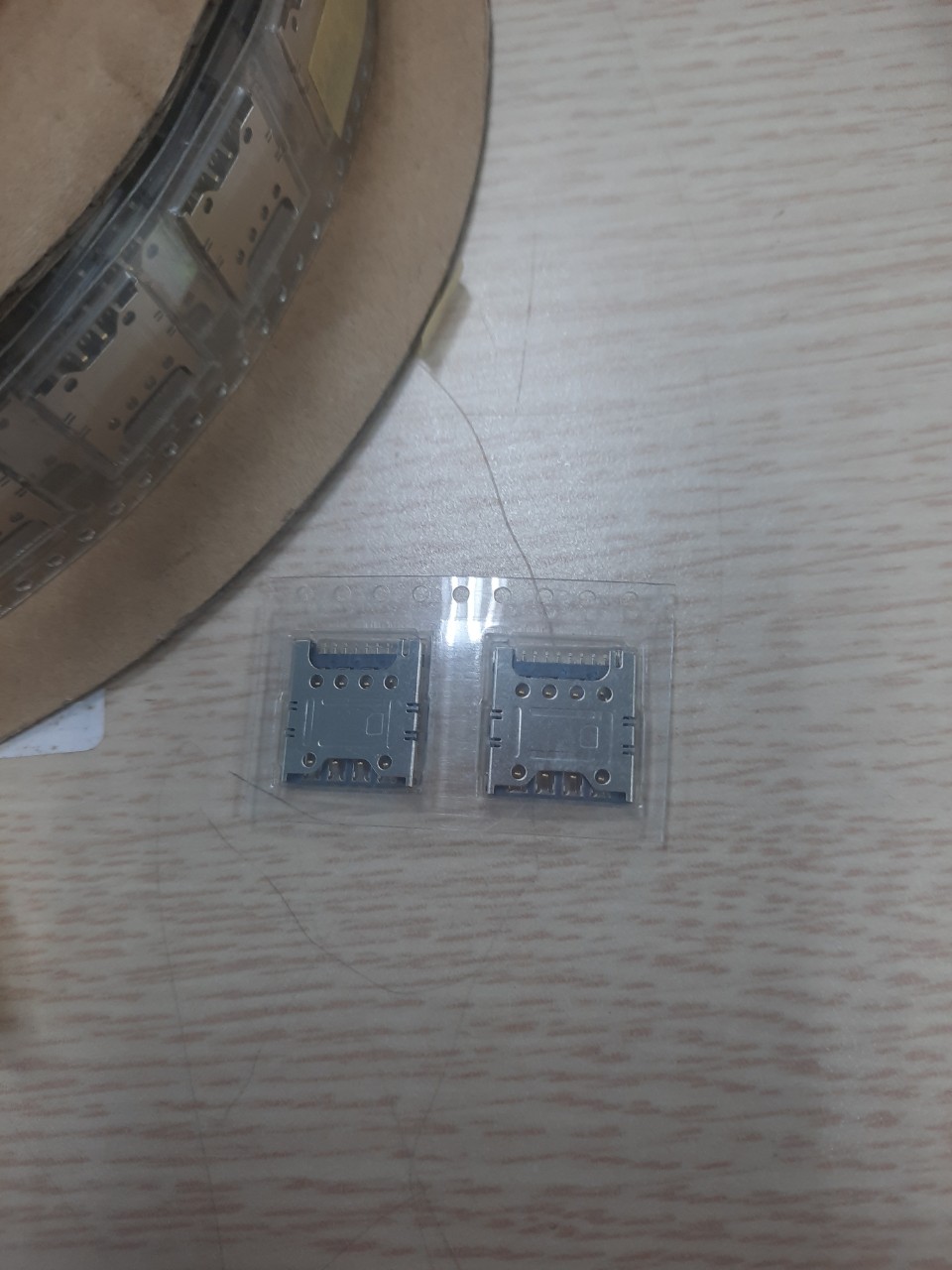 Khe sim điện thoại vệ tinh