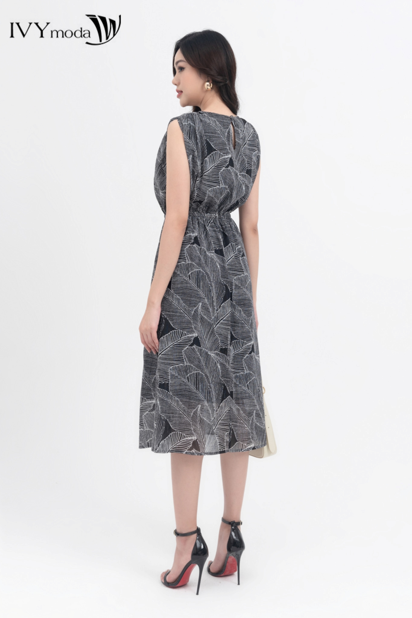 [TẶNG ÁO 2 DÂY] Đầm xòe thắt dây eo IVY moda MS 41M7404