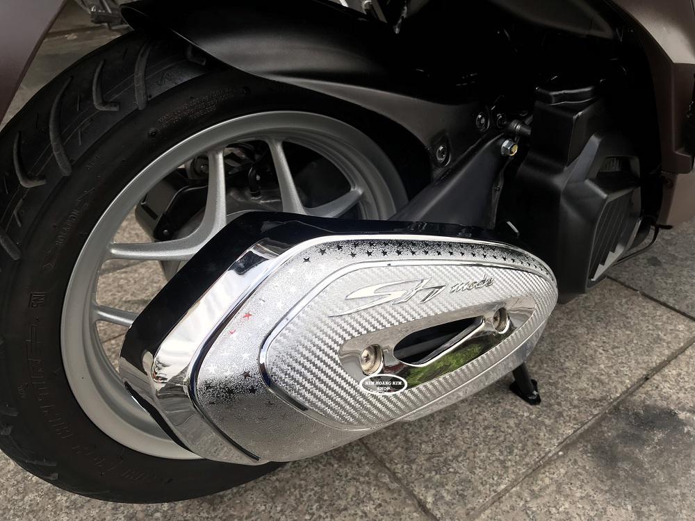 Ốp Pô Xi Inox gắn SH Mode 2013-2024