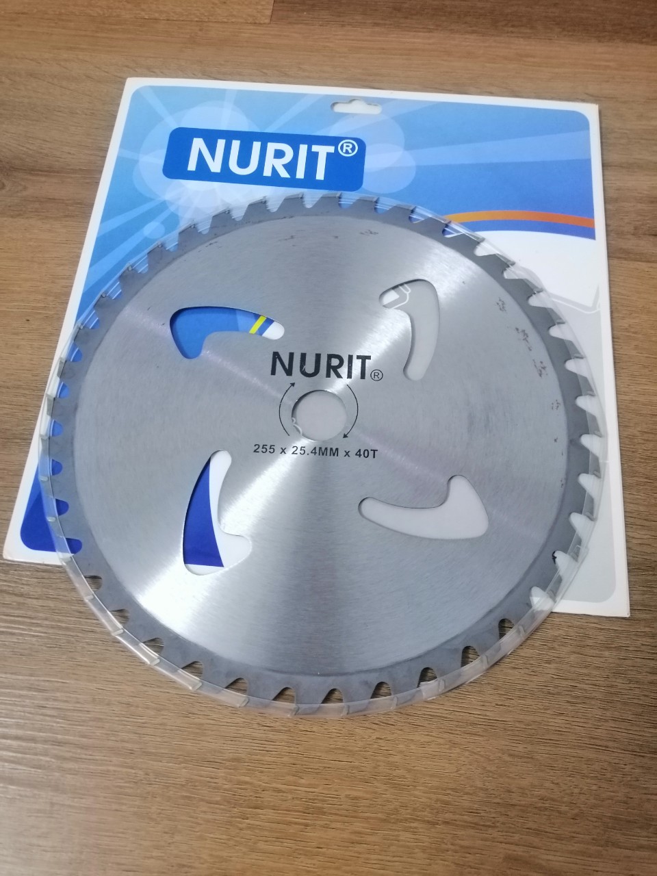 Lưỡi cắt cỏ tròn 255mm 40 răng