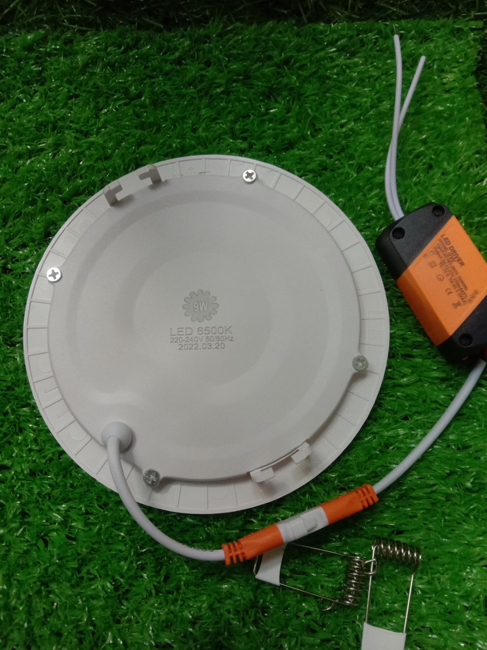 Đèn LED âm trần 9w,12w lắp âm trần thạch cao