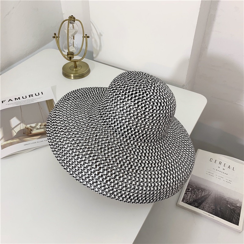 Mũ cói ( Nón cói) lồng đèn lưới sang chảnh ( SH9)