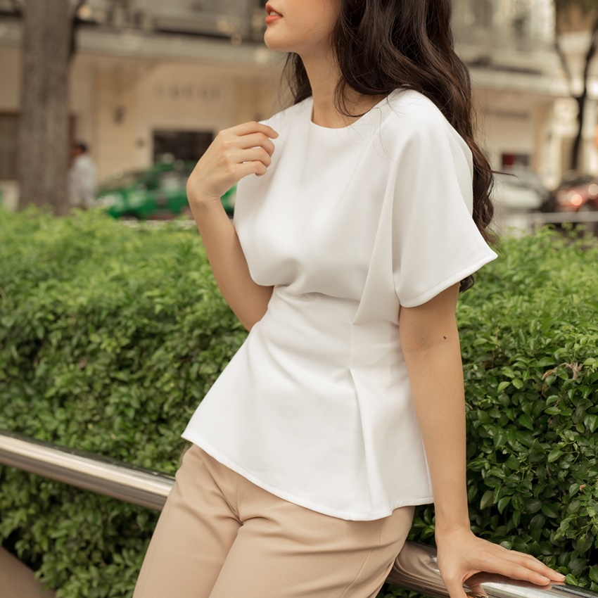 Áo kiểu xếp ly eo EDINI - A1414