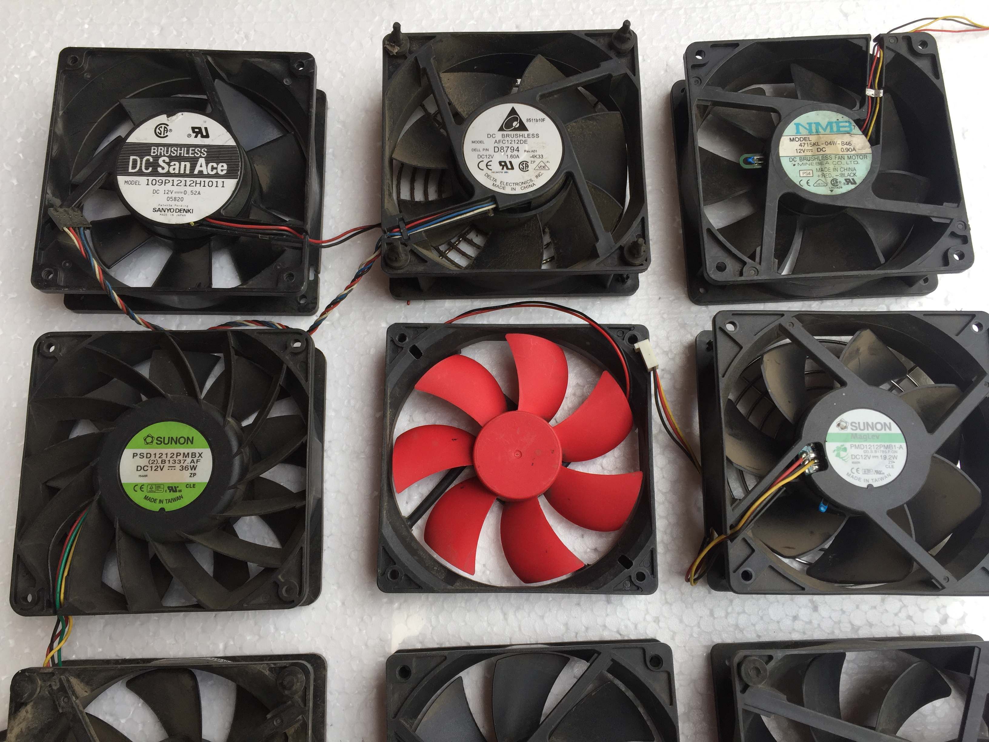 12V Cooling Fan, Size 12X12Cm, Current 0.2A-0.5A