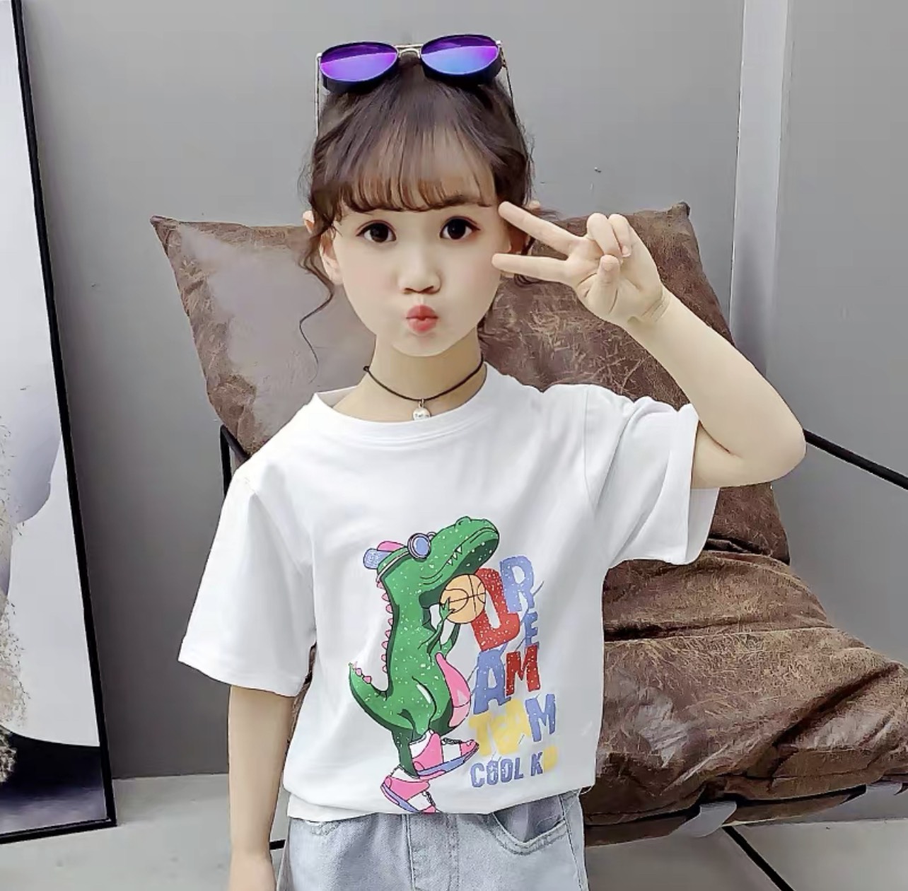 Áo phông khủng long cho bé