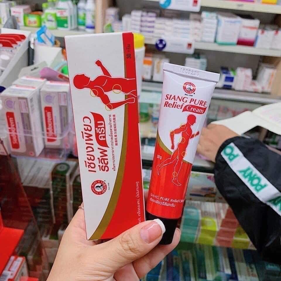 Dầu nóng xoa bóp Thái( dầu ông già)