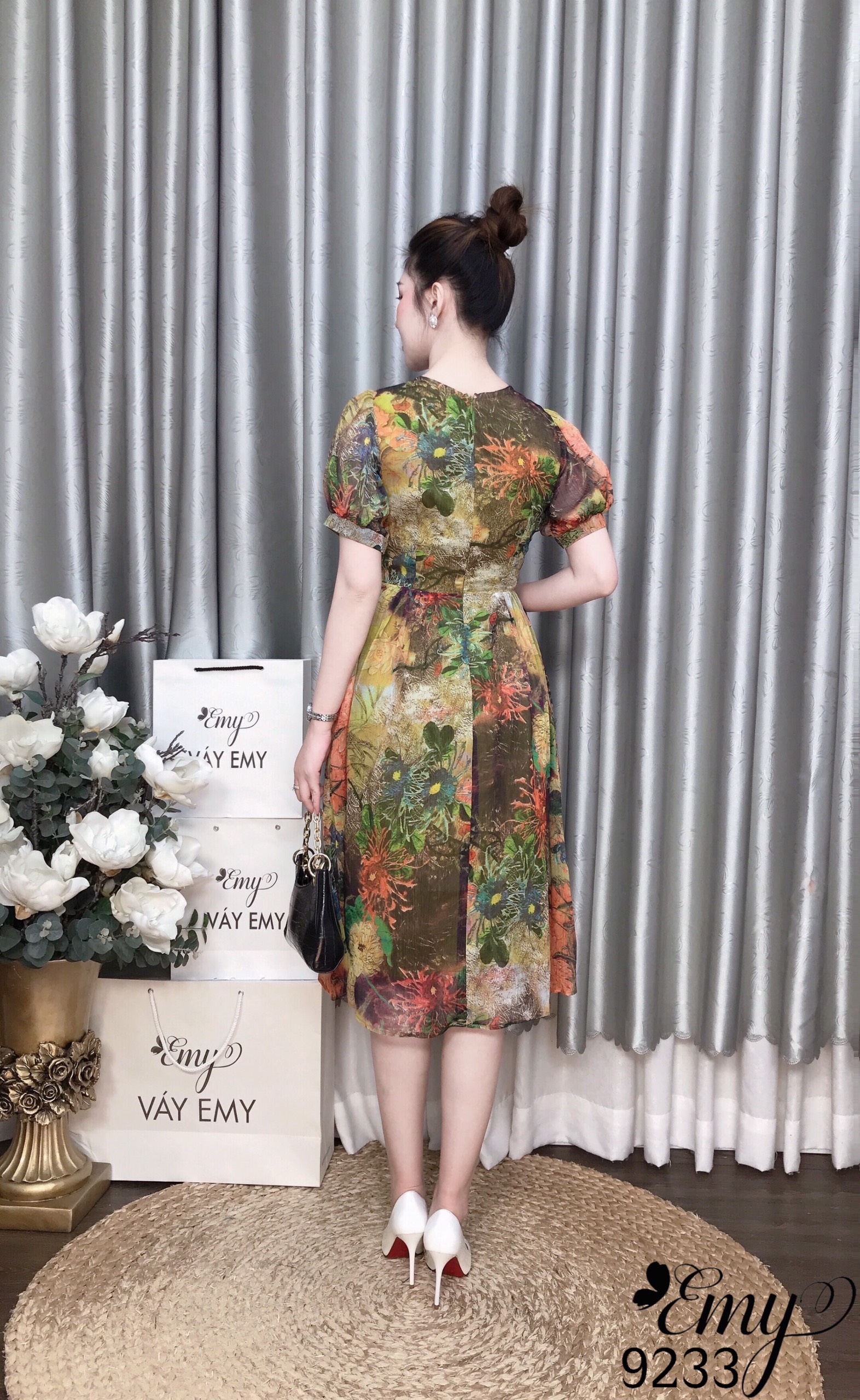 Đầm EMY EM9233 Xoè Voan Tơ
