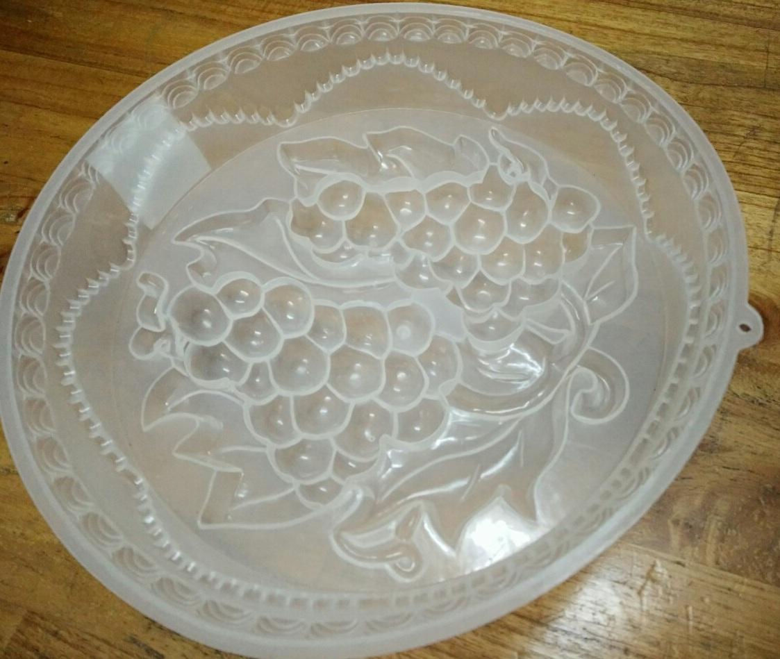 Khuôn rau câu 25cm chùm nho