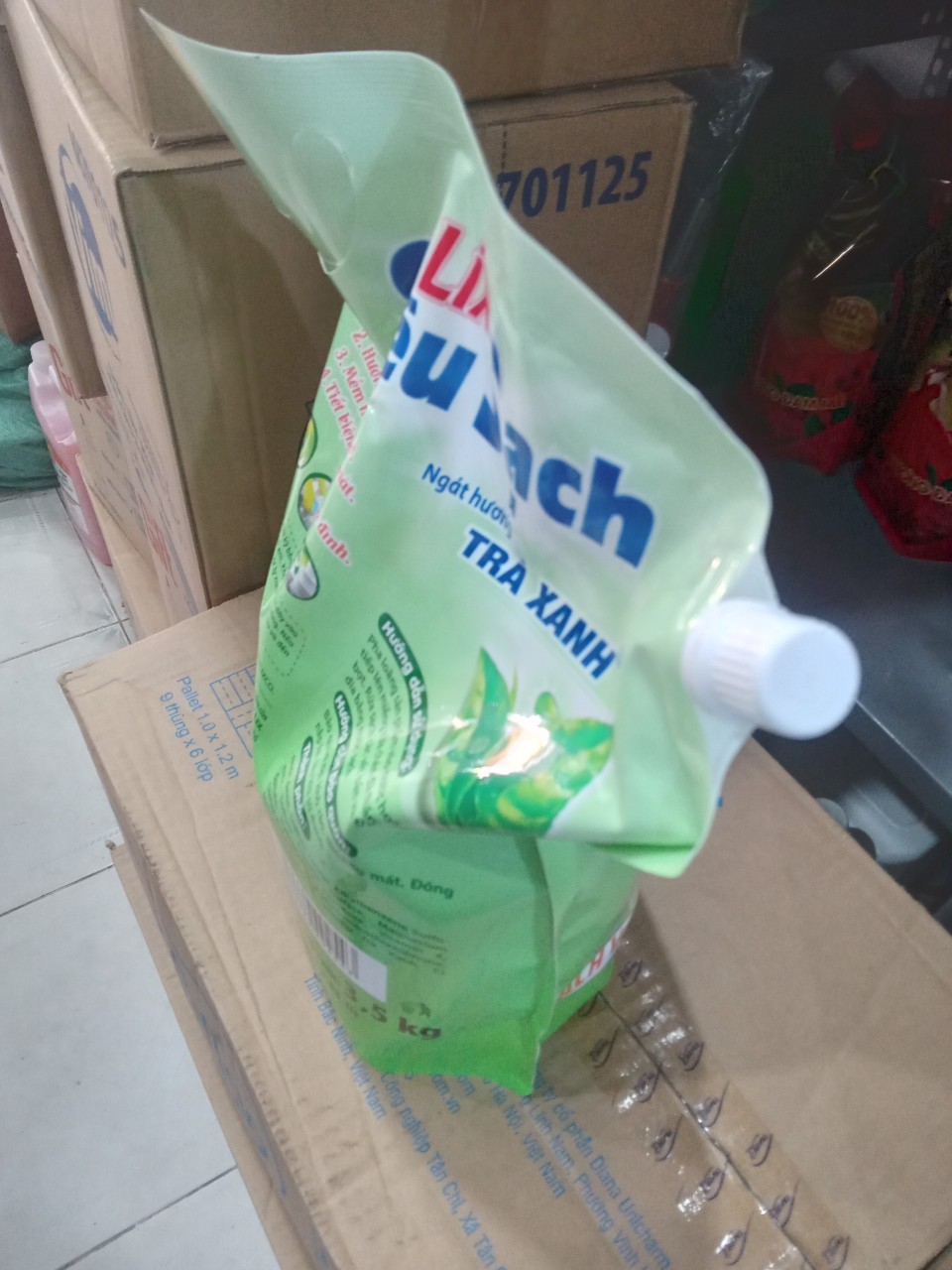 Nước rửa chén Lix túi 3.2kg