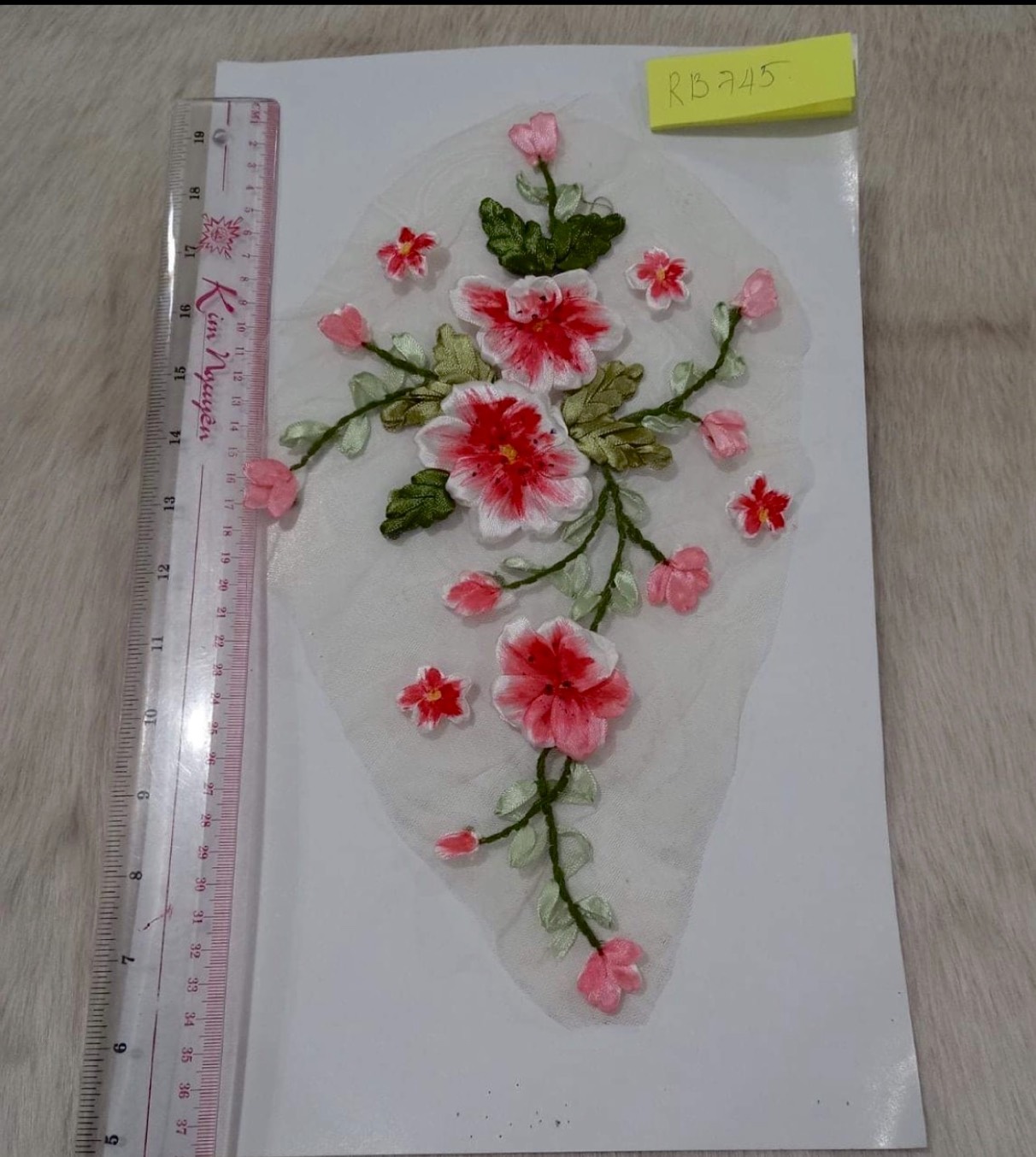 Ren thêu ruy băng 35cm