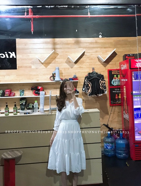 Chân váy vintage 2 màu trắng đen ( hình shop tự chụp )