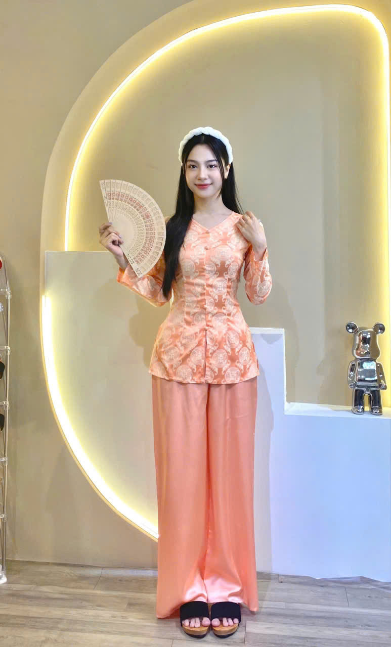 ÁO BÀ BA CÁCH TÂN LỤA GẤM DÂY KÉO