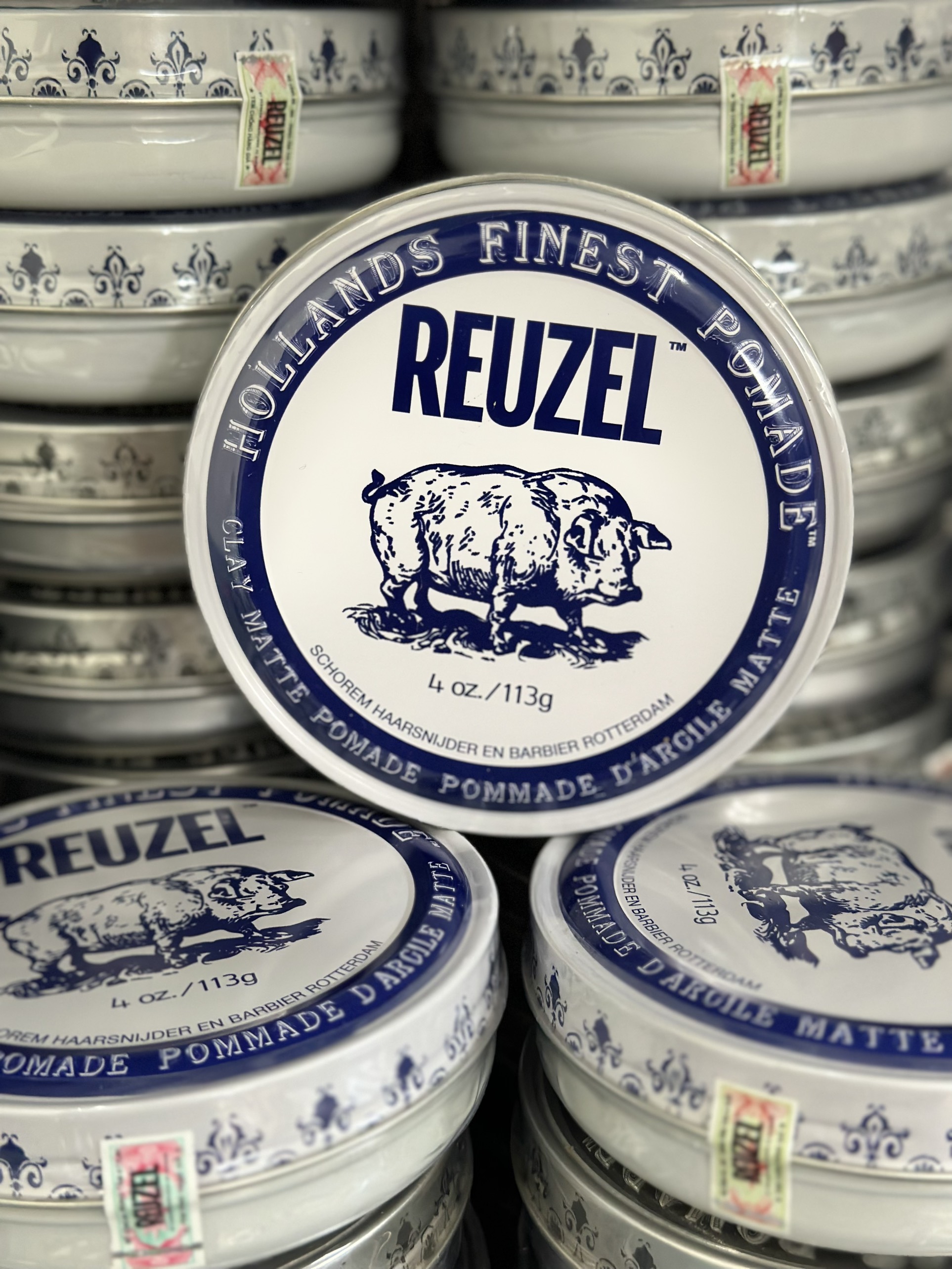 Sáp vuốt tóc Reuzel Clay Matte Pomade 113gr