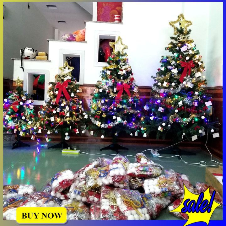 cây thông noel nhiều kích thước 90cm. m5 và m8