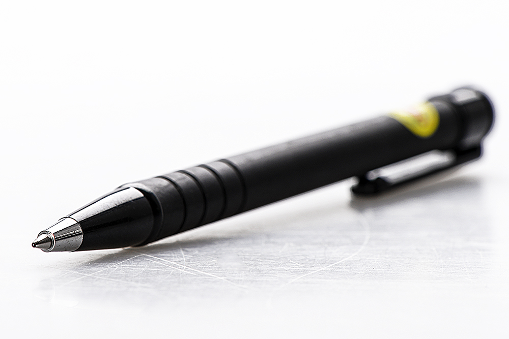 [CHÍNH HÃNG] Bút bi Pentel BK250 ngòi 0.5mm - Mực đen