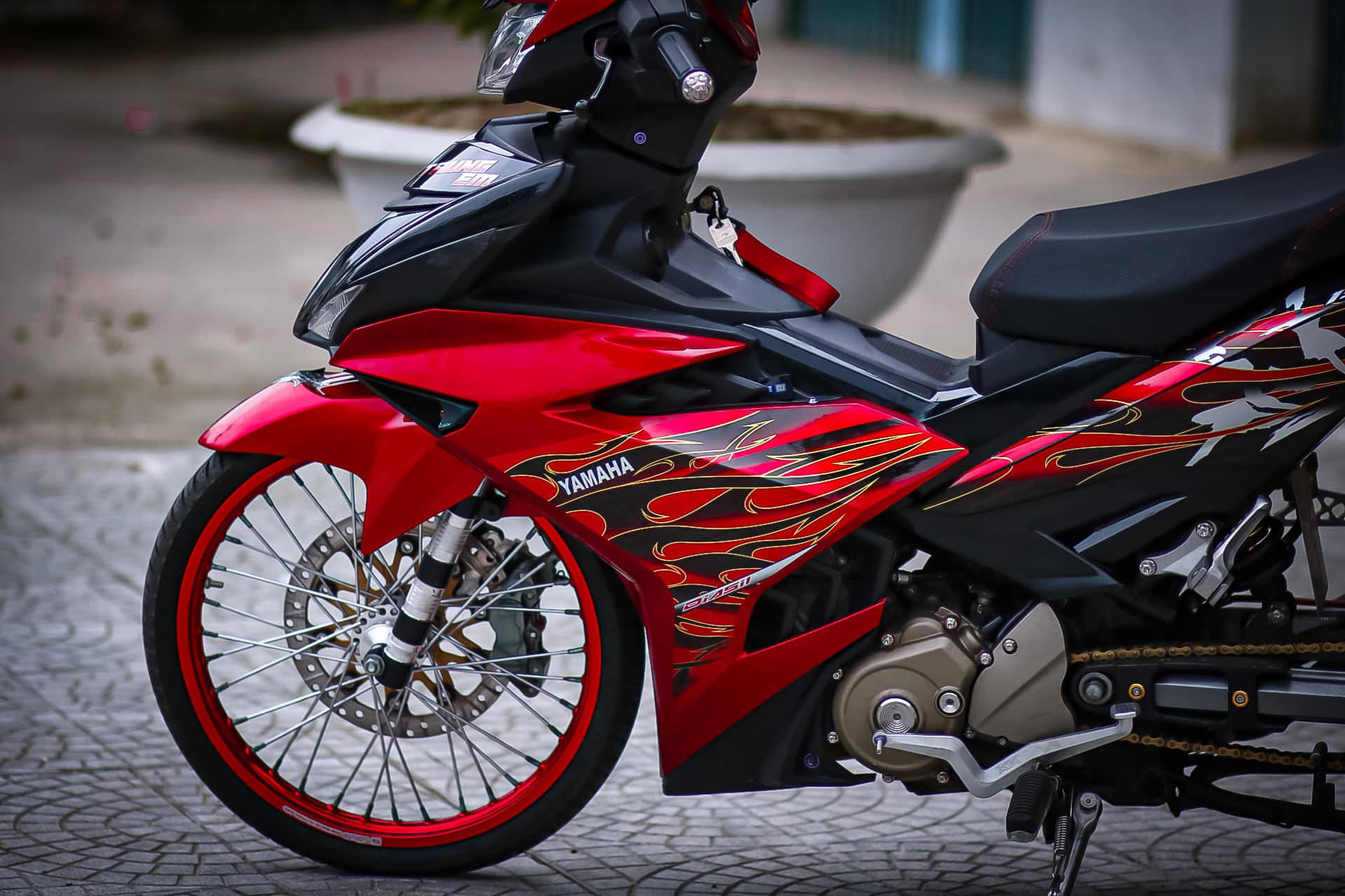 Tem rời exciter 150 đỏ đen - mẫu lửa siêu ngầu 2023