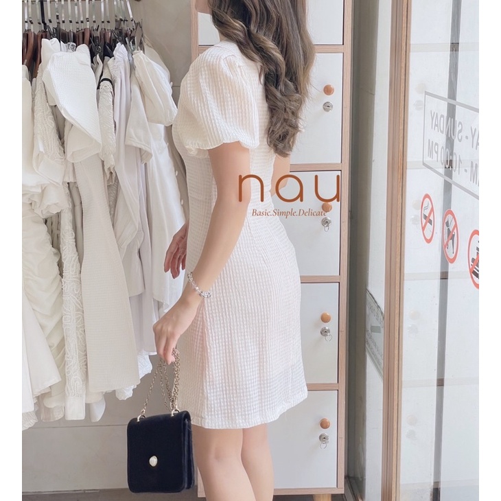 Đầm tay phồng dáng mini basic