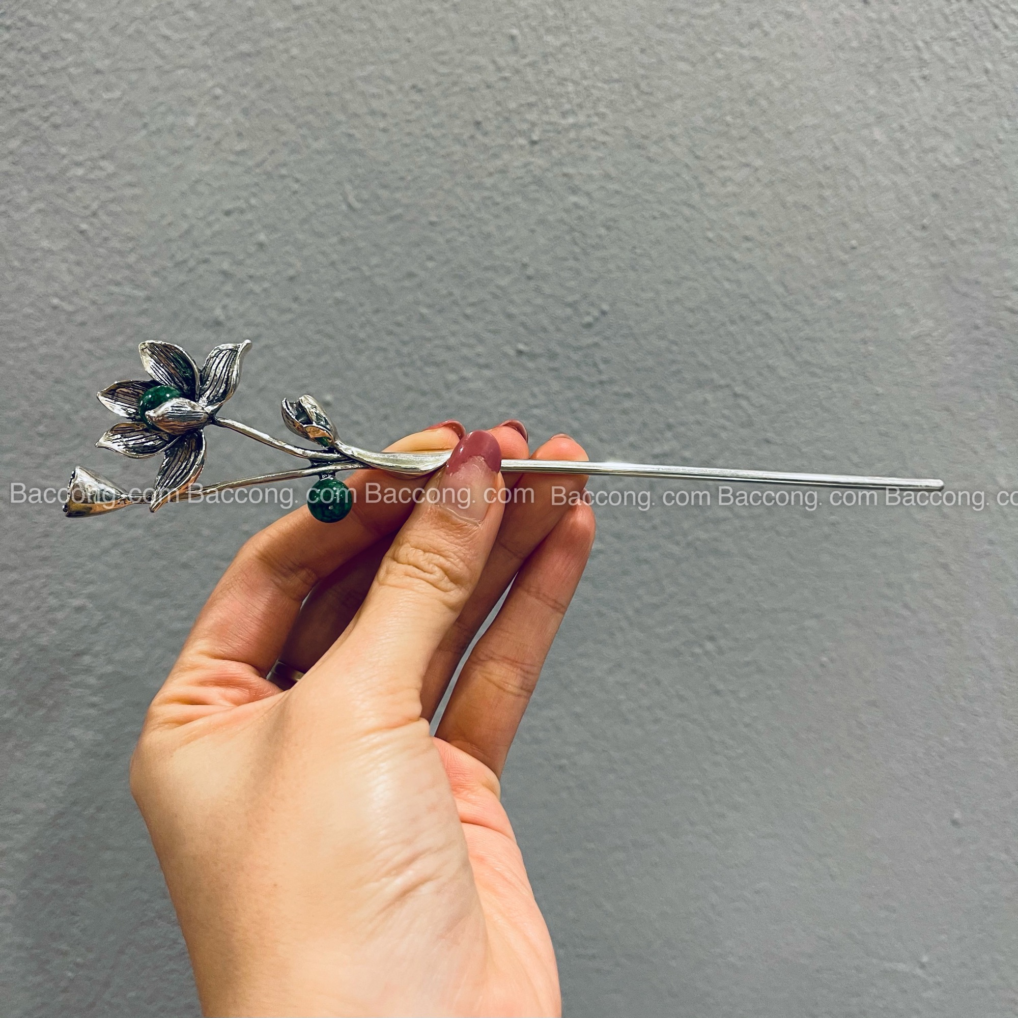 Trâm sen gắn ngọc