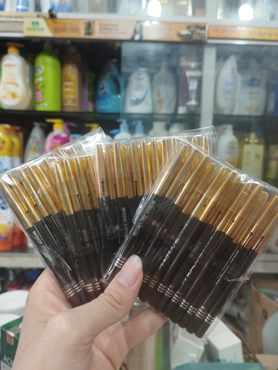 [HCM]Chì kẻ mày mini  nhỏ gọn dễ mang theo