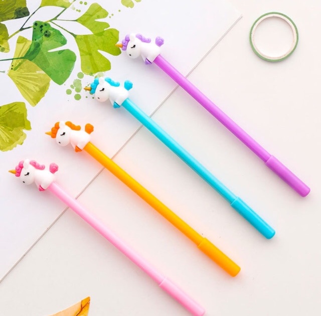 1 Cây Bút Bi Nước Unicorn