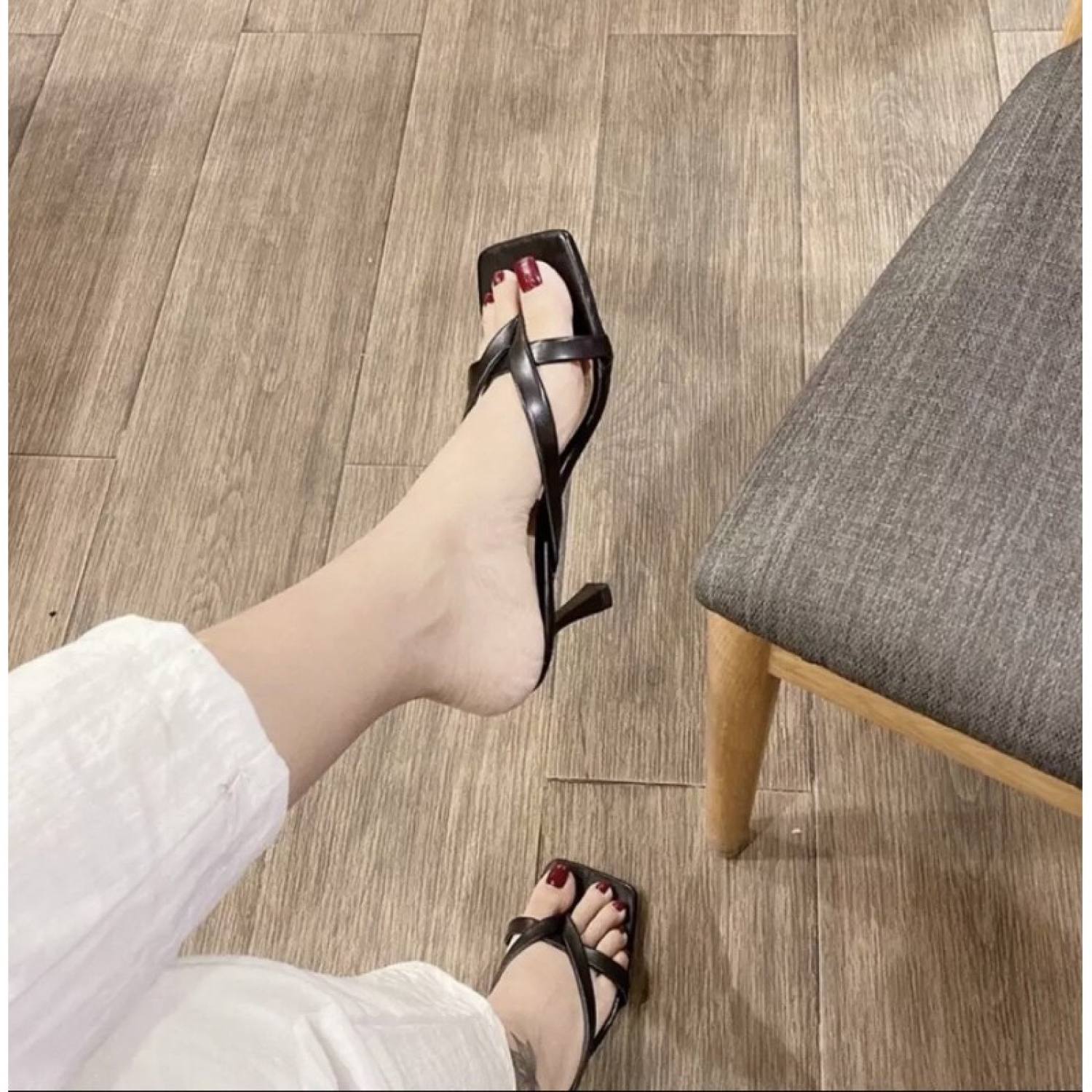 Guốc nữ, giày cao gót dây kẹp cực hot