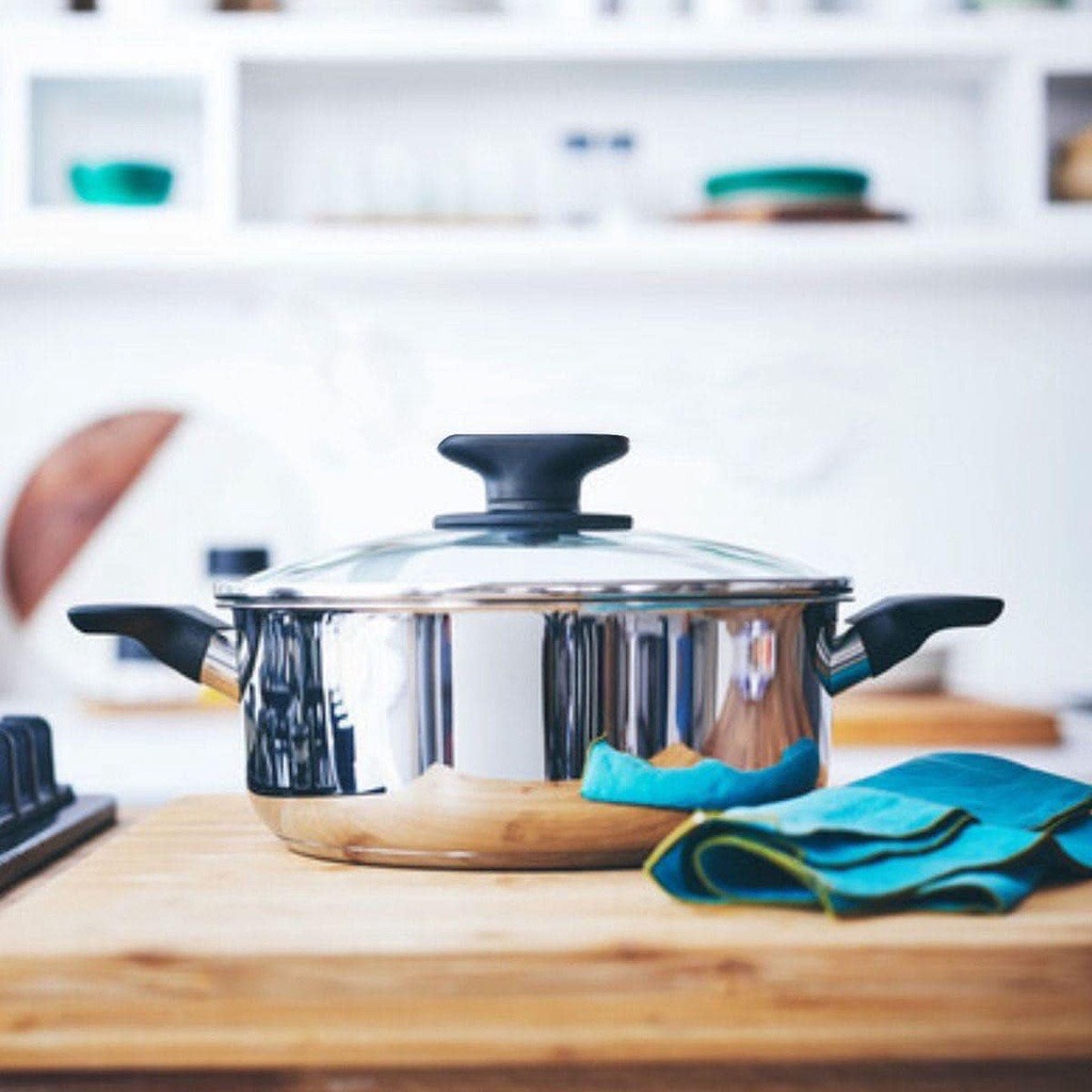 Nồi Tupperware Universal Cookware 4L