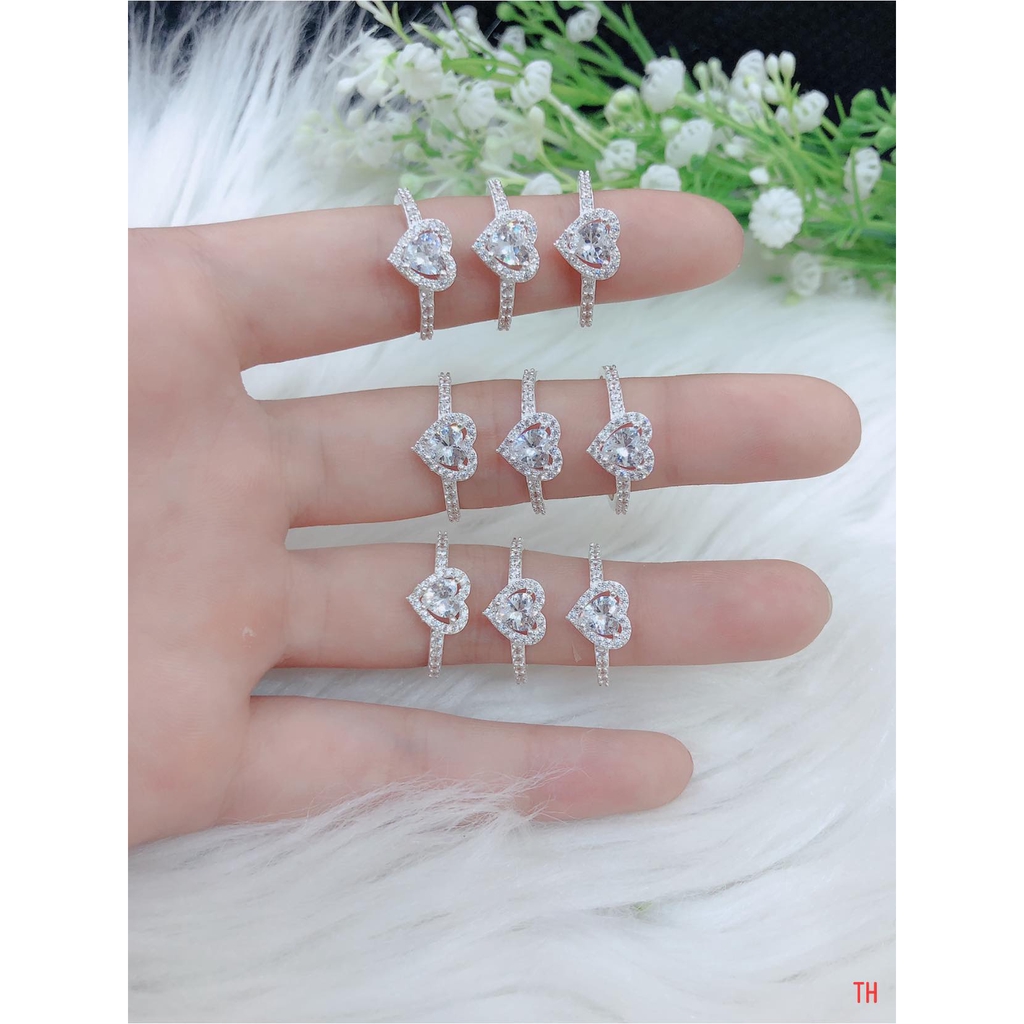 Nhẫn hàng đá trái tim mix đá bạc ta giá yêu