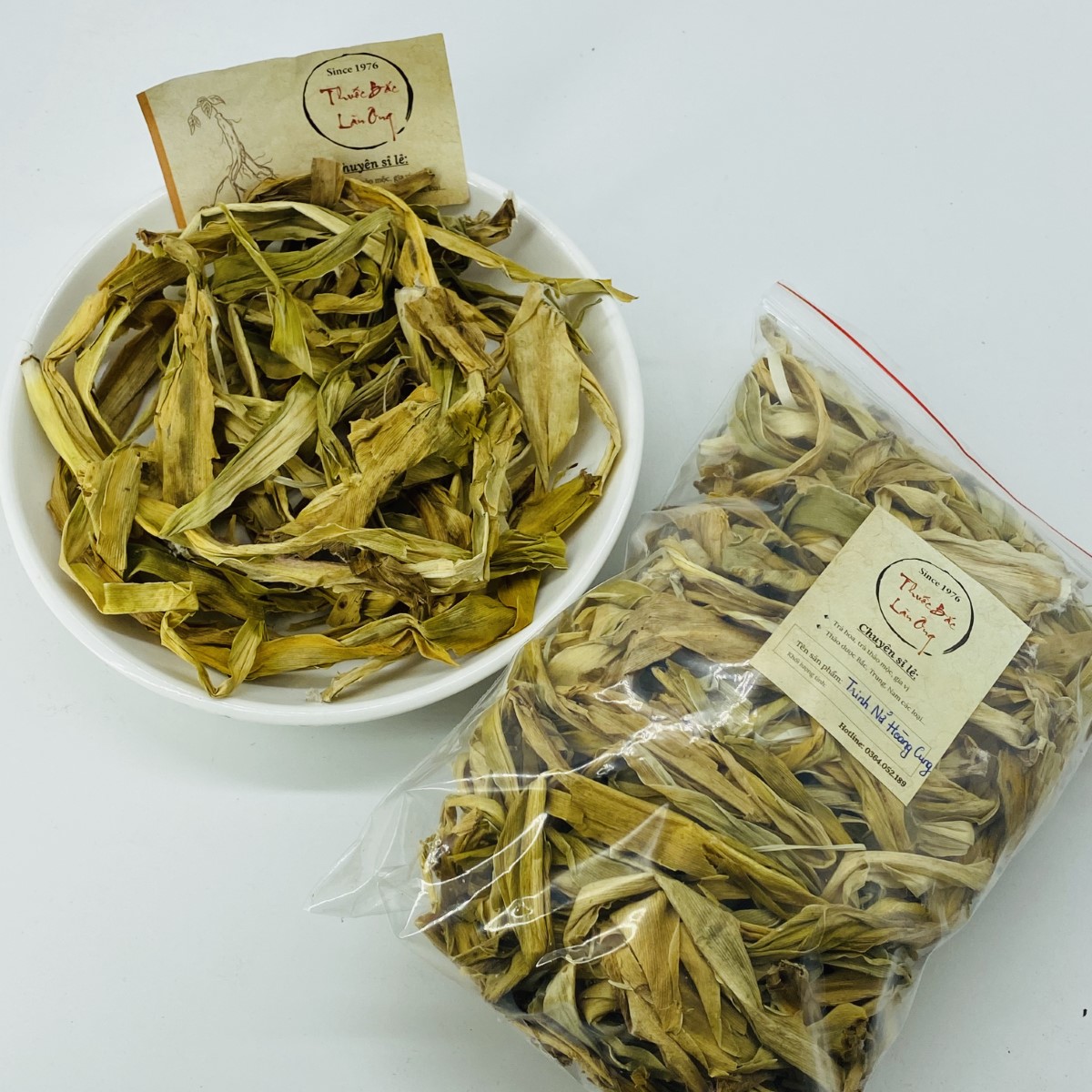 Trinh nữ hoàng cung 100g, khô, thơm, sạch, hỗ trợ ngừa u xơ tử cung, u nang, điều hoà kinh nguyệt
