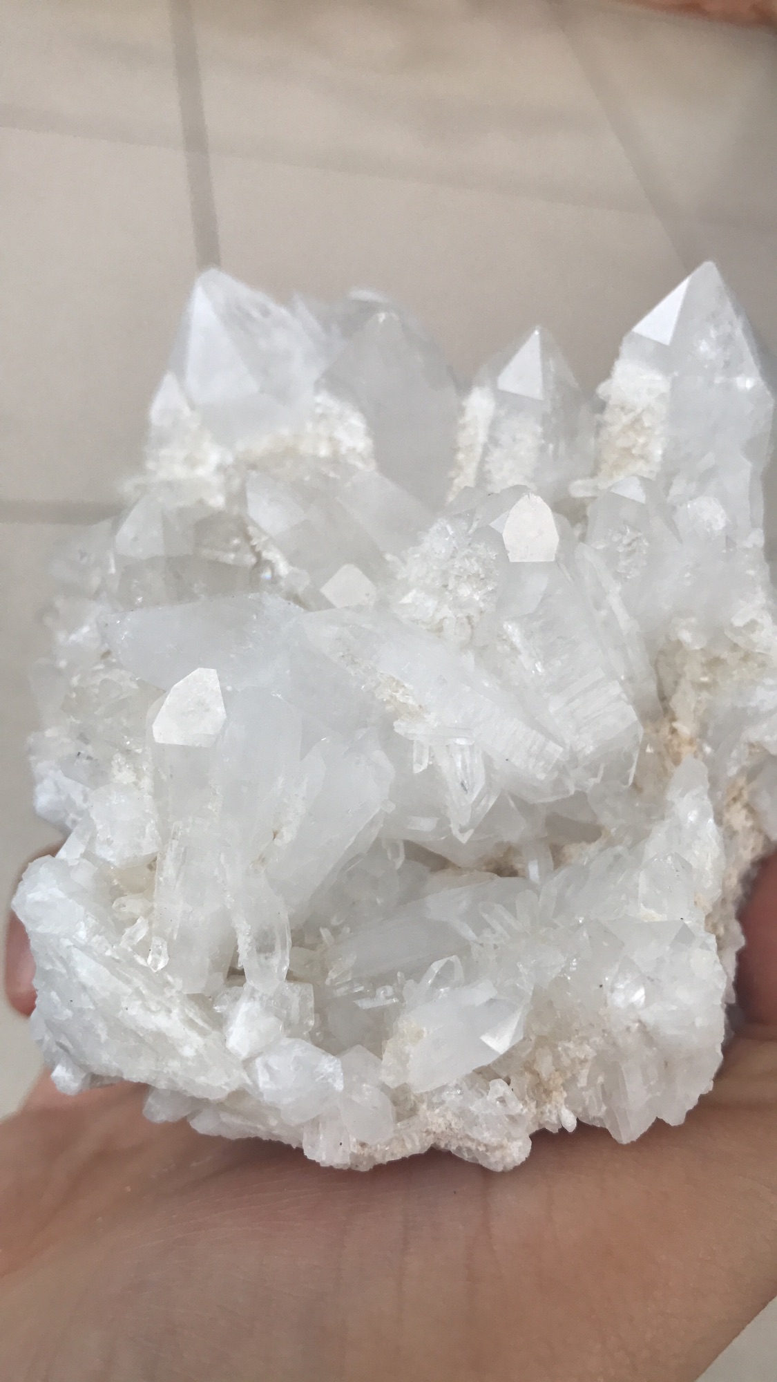 Đá Thạch Anh trắng tinh pha lê lấp lánh