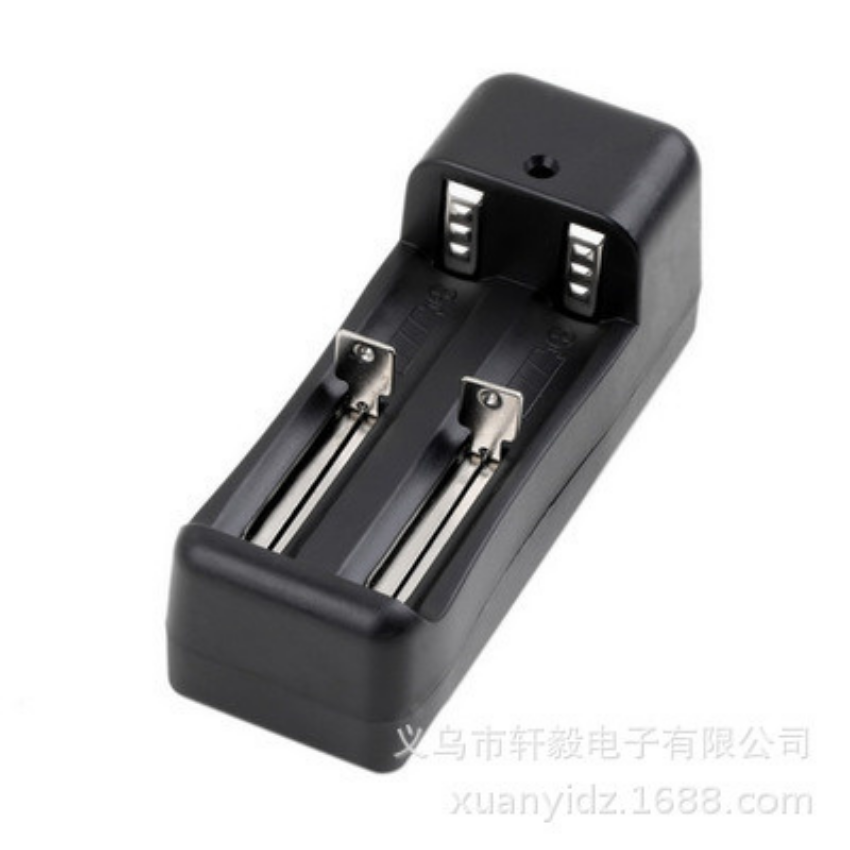 Bộ Sạc Pin Đa Năng 18650 sạc đôi