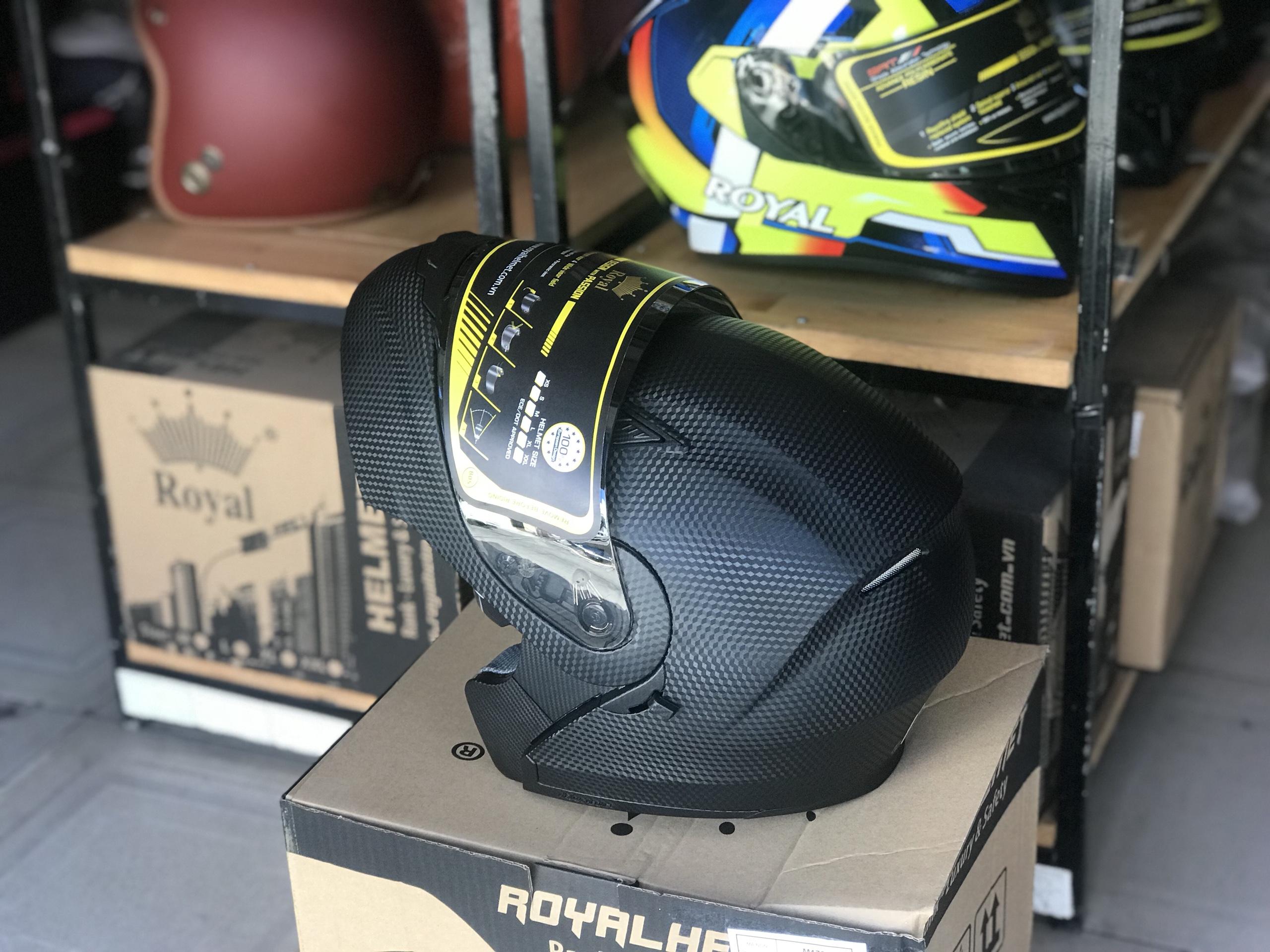 [HCM]Nón Bảo Hiểm ROYAL M179 Lật Hàm - 2 Kính
