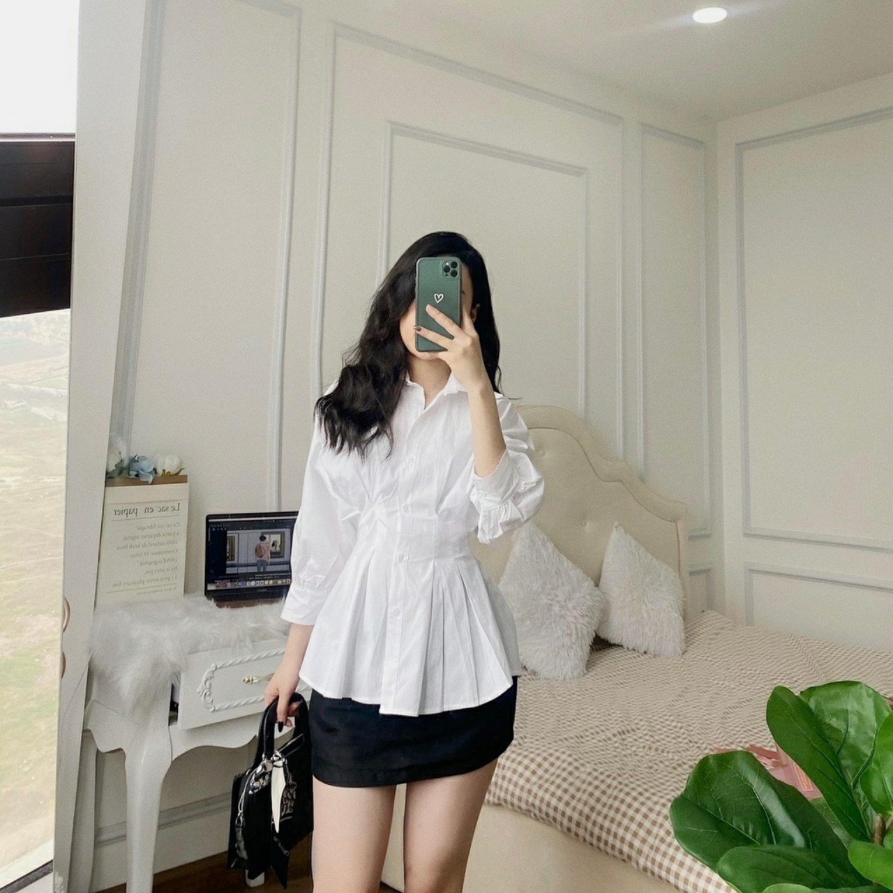 áo sơ mi nữ trắng công sở nhúm eo dáng xòe cá tính