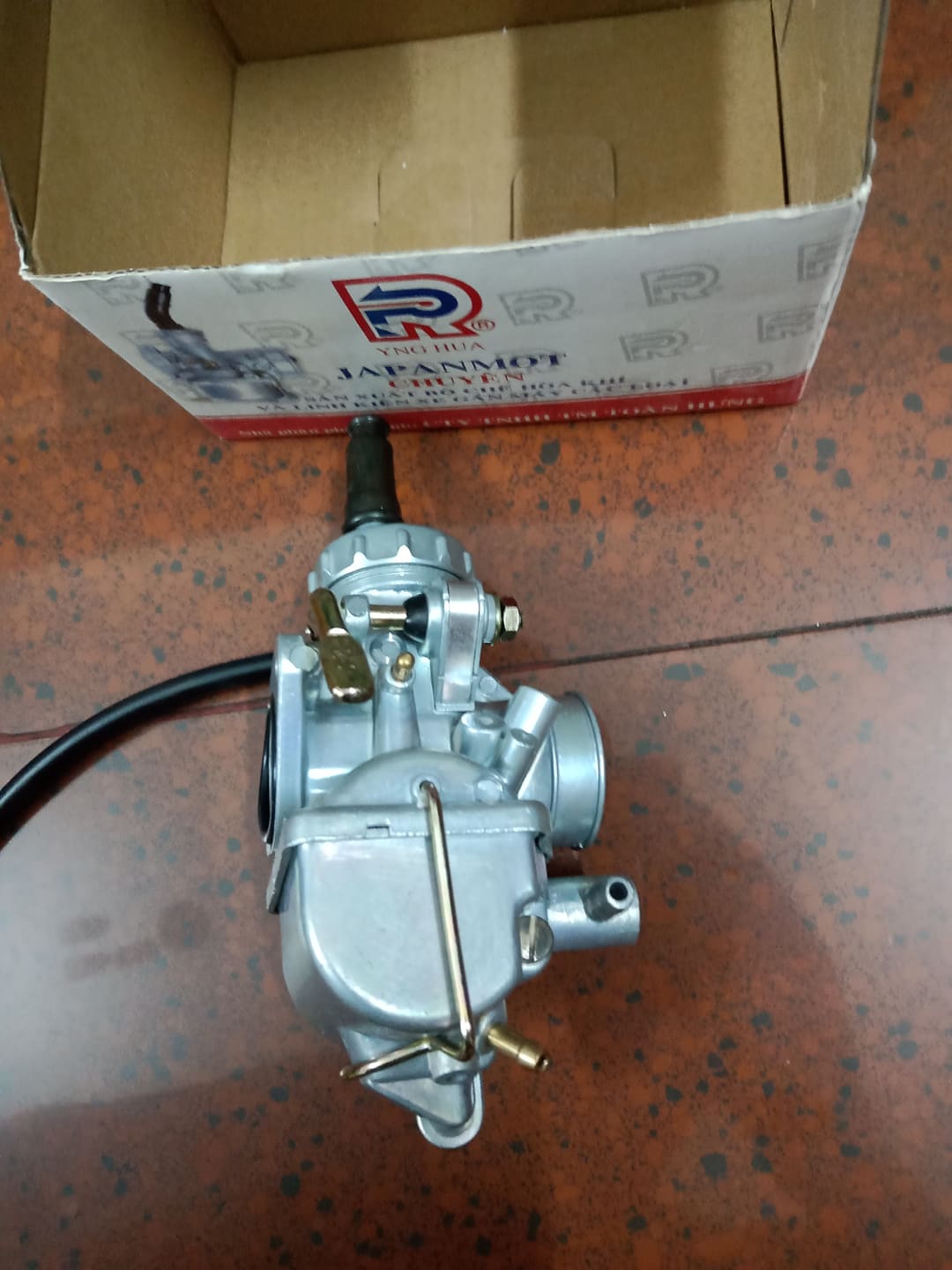 Bình xăng con xe 67