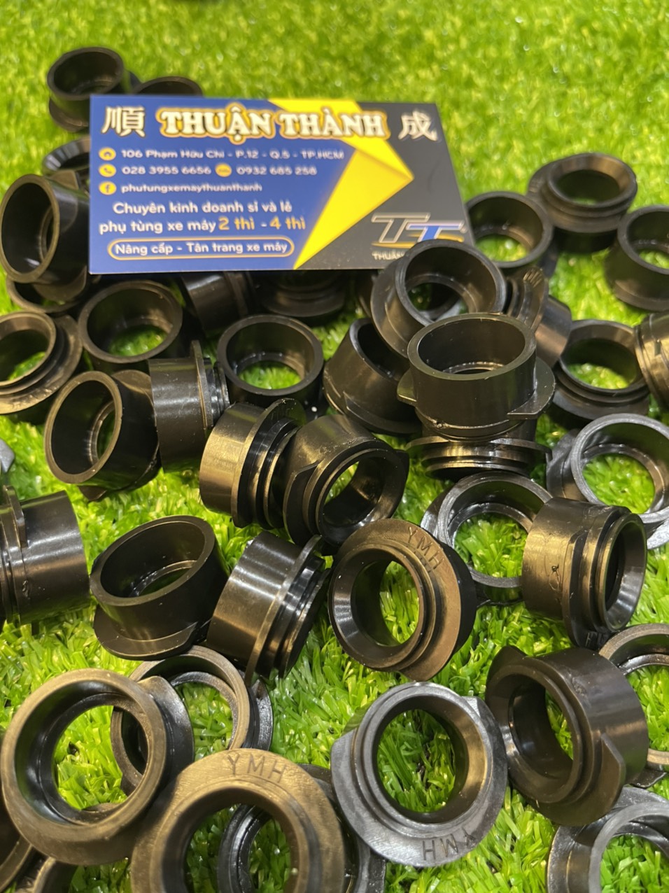 Cao su khóa yên Yaz - Yaz125