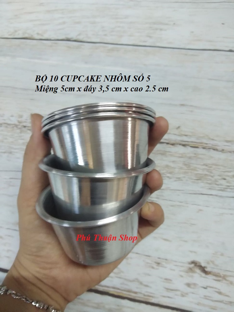 Combo 10 cupcake nhôm số 5 miệng 5cm x đáy 3,5 cm x cao 2,5 cm