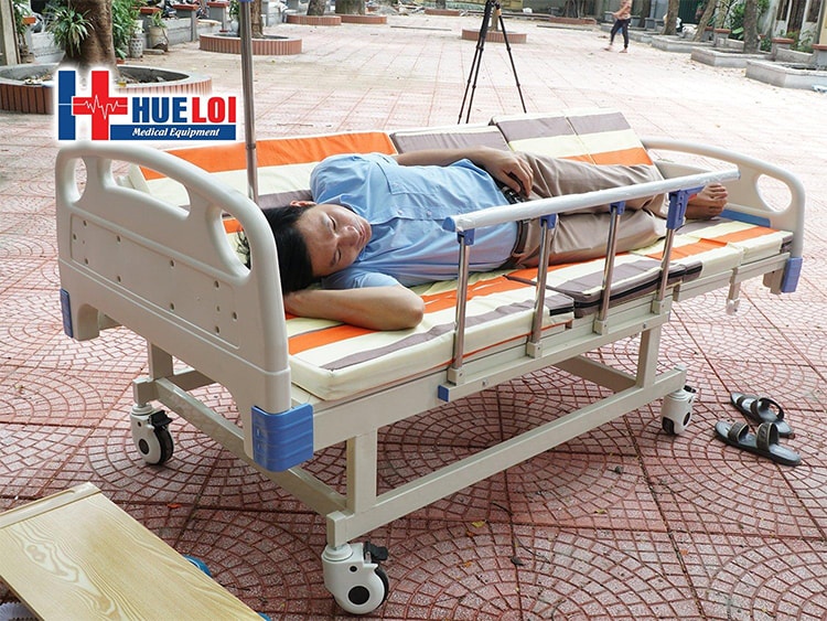 Giường y tế đa chức năng HL4