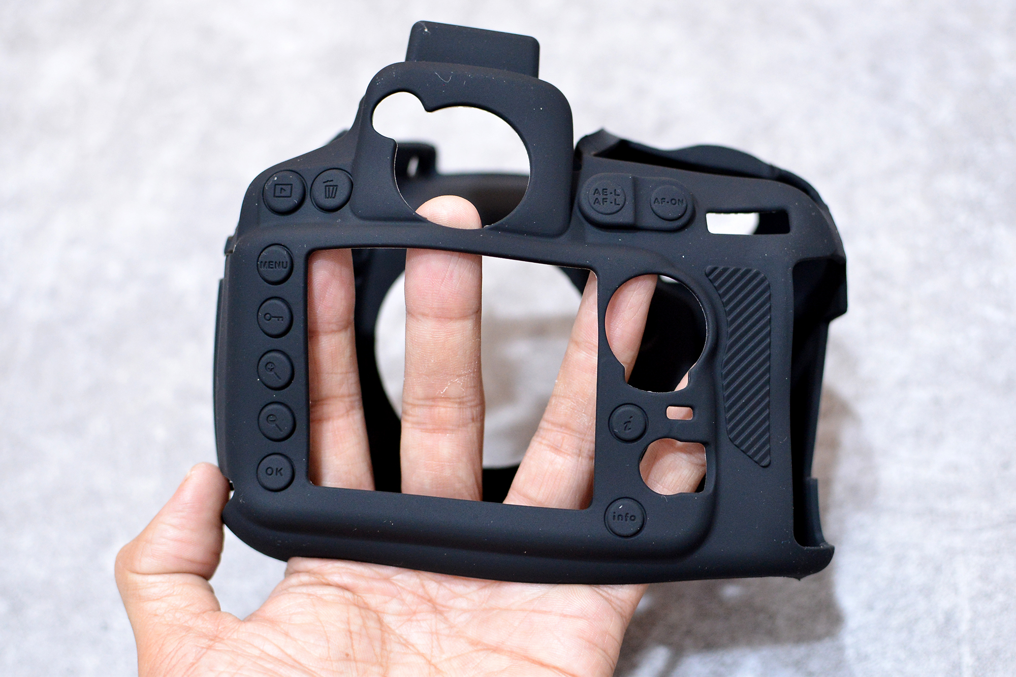 [HCM]Cover bảo vệ máy ảnh Nikon D810