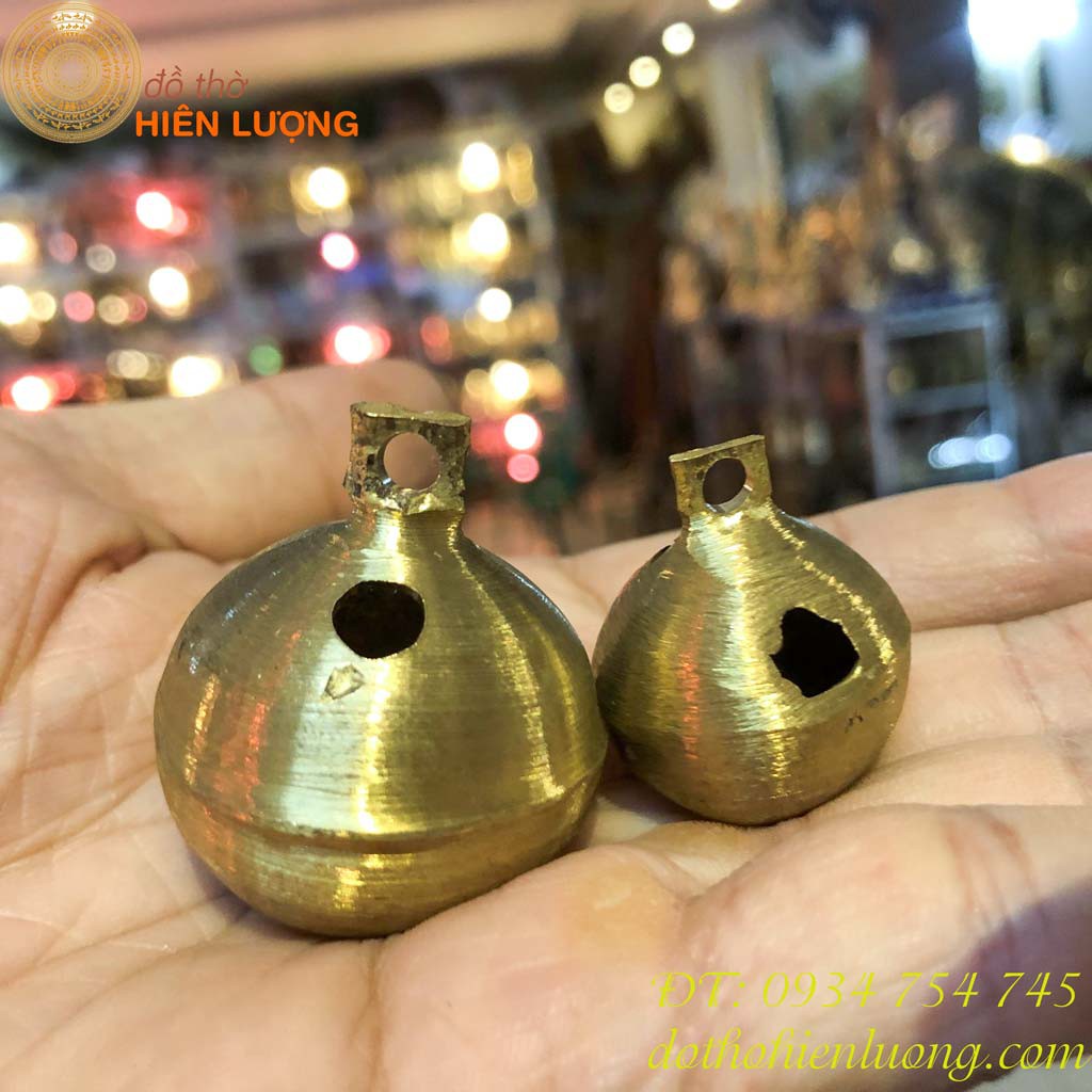 Copper wire dog bells