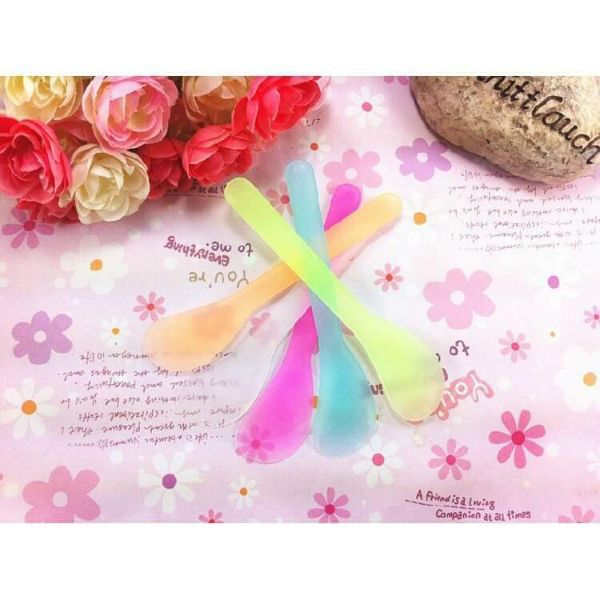 50 que pha mặt nạ, trộn kem body, trộn tắm trắng