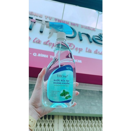 Xịt rửa tay kháng khuẩn TiTiOne 580ml