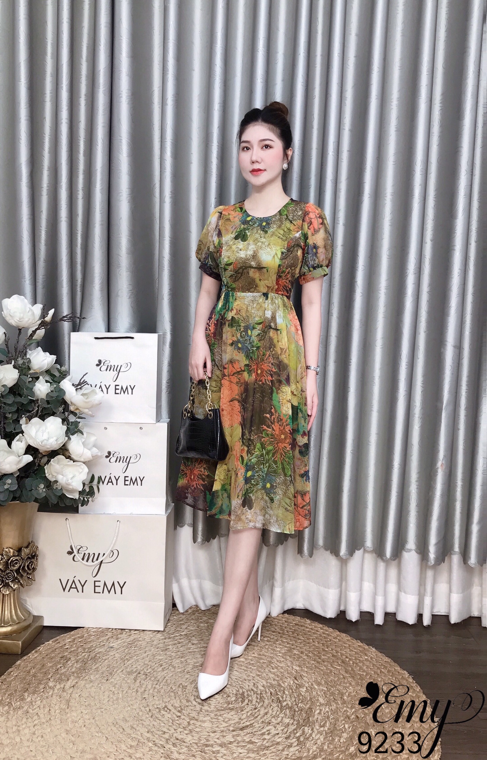 Đầm EMY EM9233 Xoè Voan Tơ