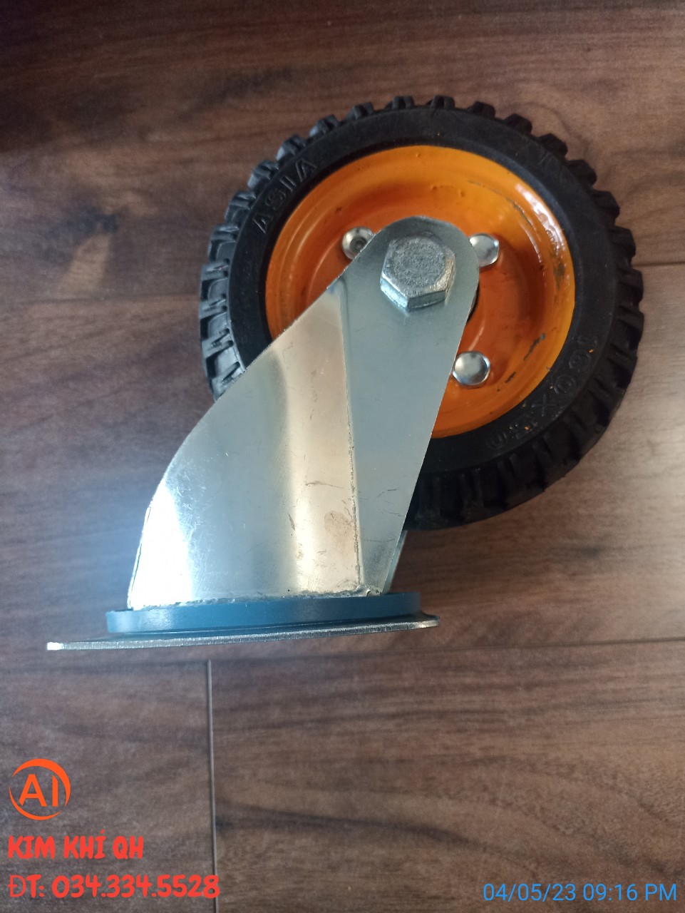 Bánh xe 160x 50 cao su đặc