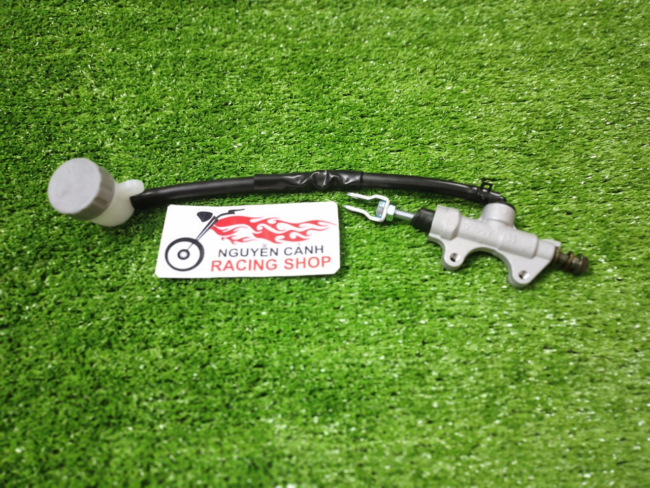 pen đạp thắng sau Exciter 135-150