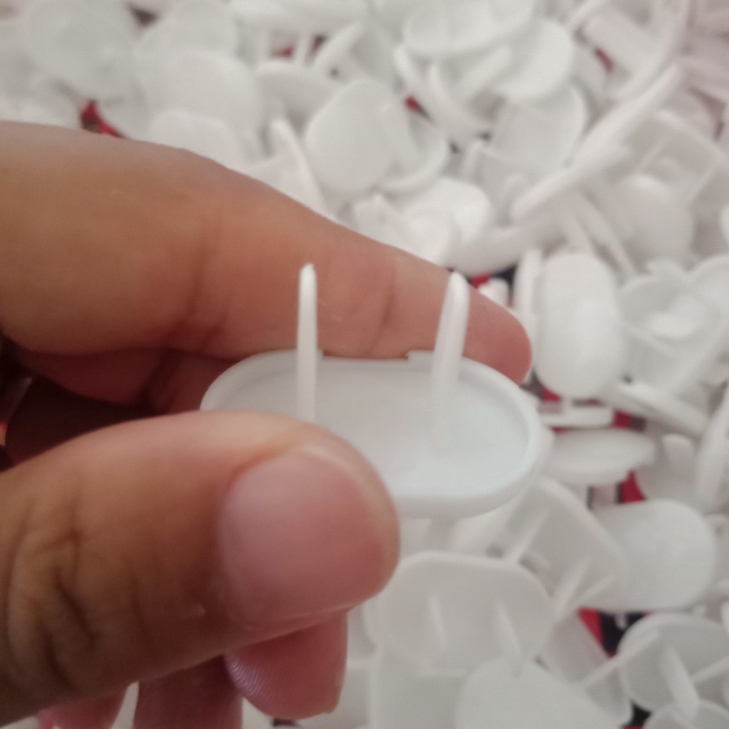 10 nút bịt ổ cắm điện an toàn cho bé