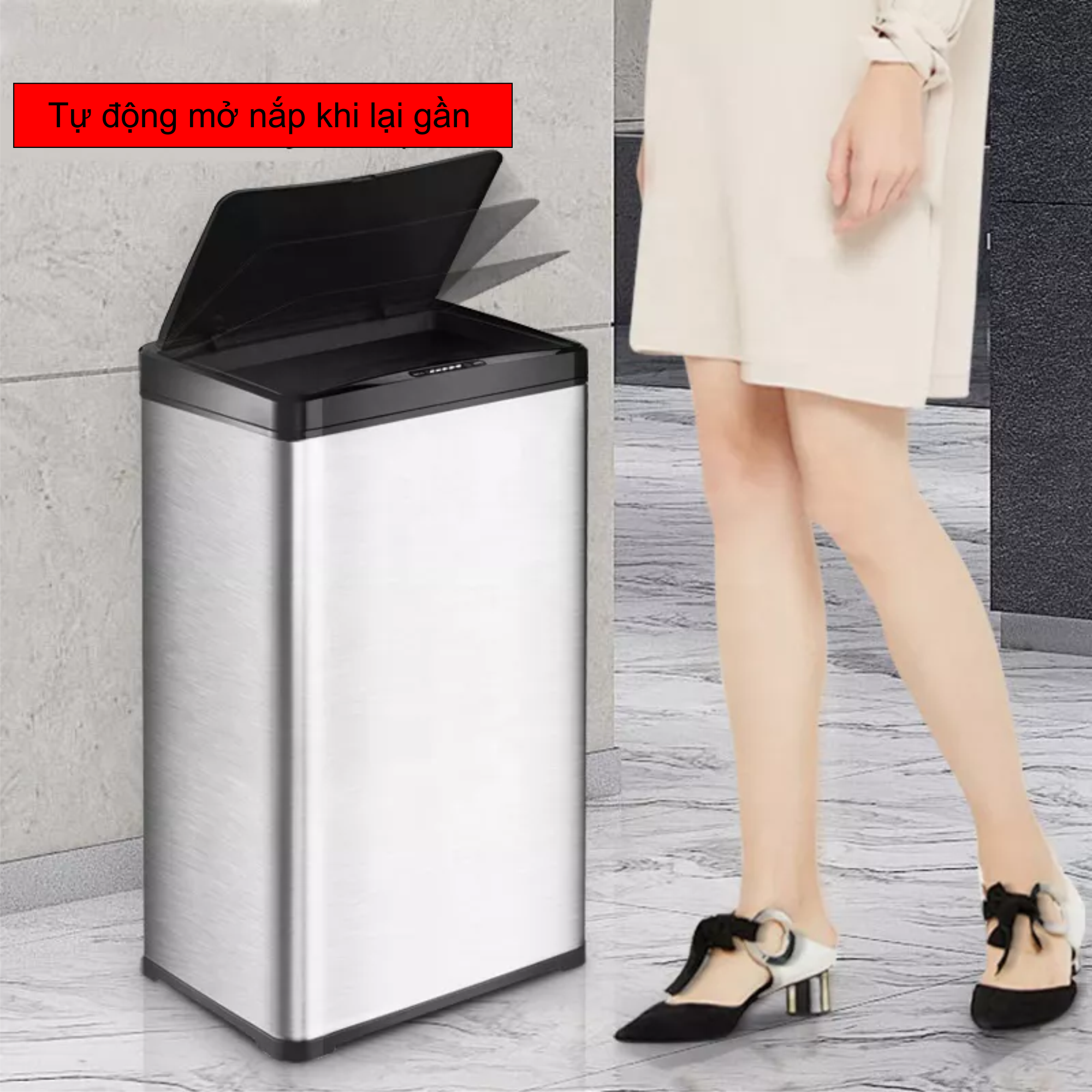 automatic trash can