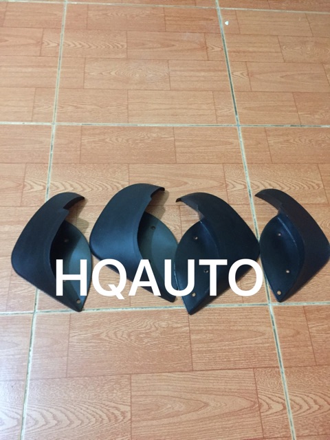 Chắn bùn bánh xe Daewoo Lacetti fom 2005-2009