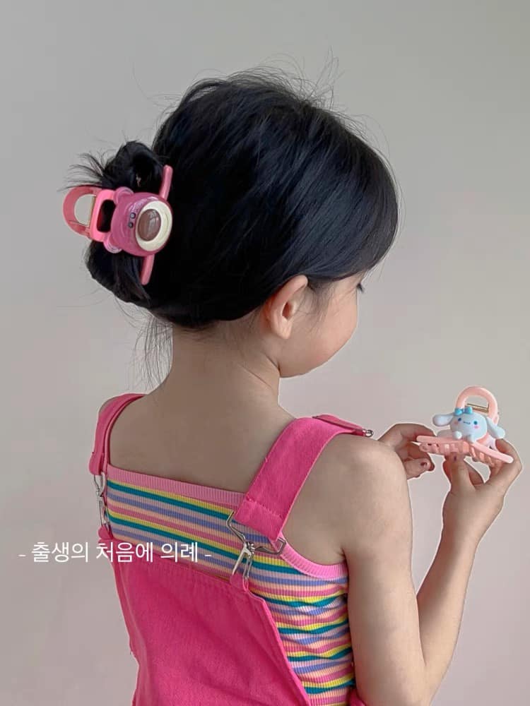Set 4 kẹp càng cua cho bé hình gấu dâu cute