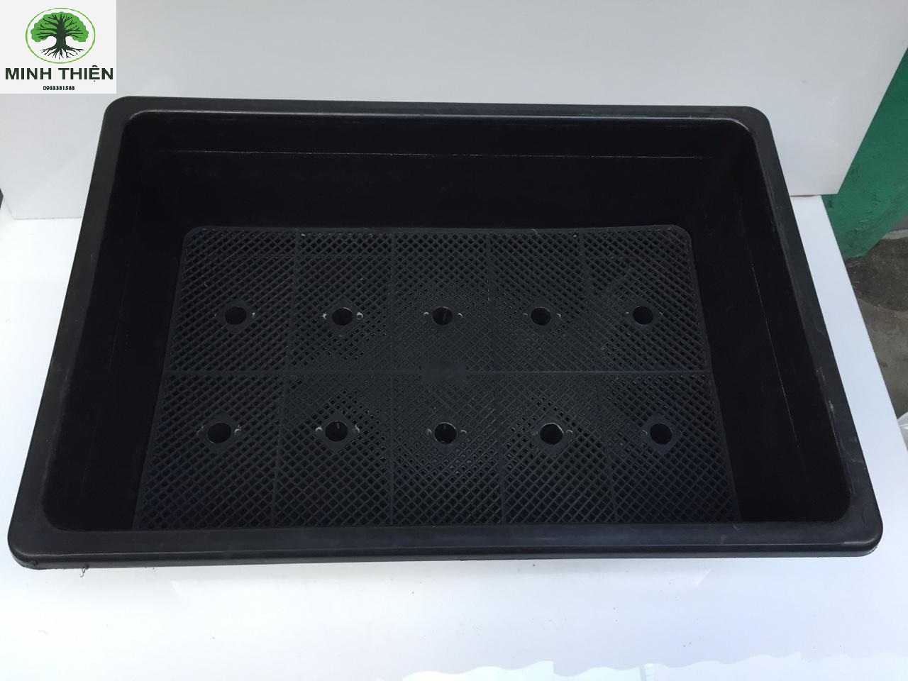 Combo 5 Chậu nhựa trồng rau cỡ lớn Khay trồng rau thế hệ mới size 67cm x 45cm x 21cm (màu đen)