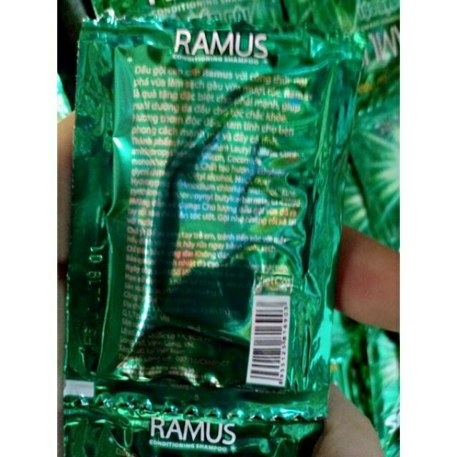 Dây 12 gói dầu gội Ramus men