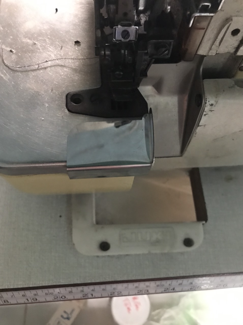 Cữ Chống Chém Vải Máy Vắt Sổ Công Nghiệp.